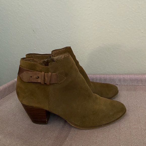 Guess Suede Booties - Picture 3 of 8
